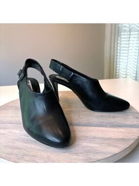 Karl Lagerfeld Paris Maddie Black Leather Slingback Heels Pumps US Size 7.5 M